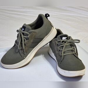 SOREL Out N About III Low Sneaker Waterproof Sage Green Sz 10 Gorpcore Utility